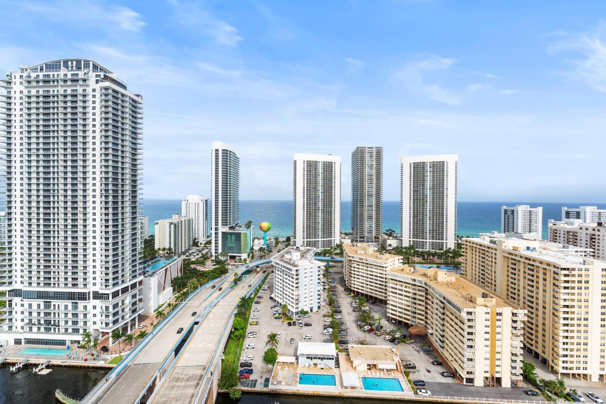 Beachwalk Resort - Vip Tower - Oceanview Unit 3 Bedroom & 3 Bathroom Plaja Hallandale Exterior foto
