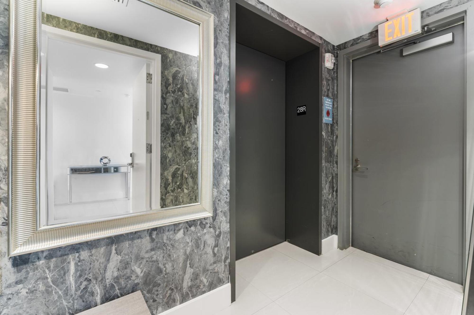 Beachwalk Resort - Vip Tower - Oceanview Unit 3 Bedroom & 3 Bathroom Plaja Hallandale Exterior foto